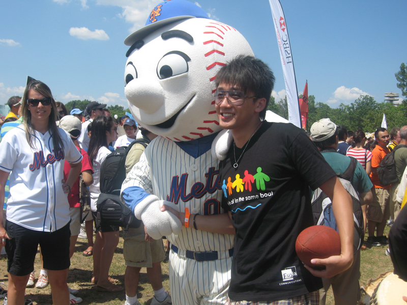 The Hong Kong Dragon Boat Festival in NY