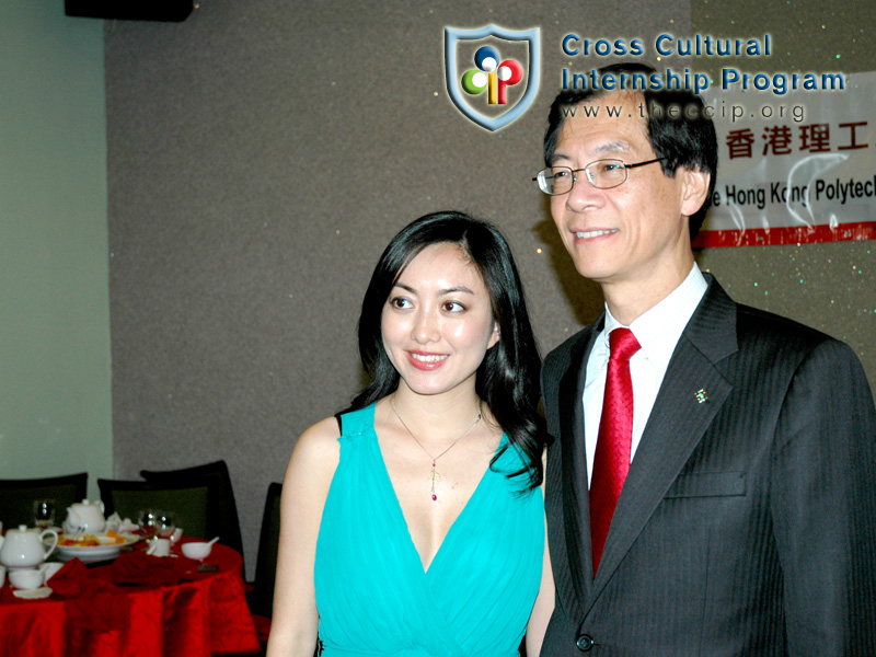 Meet up with HK PolyU president 