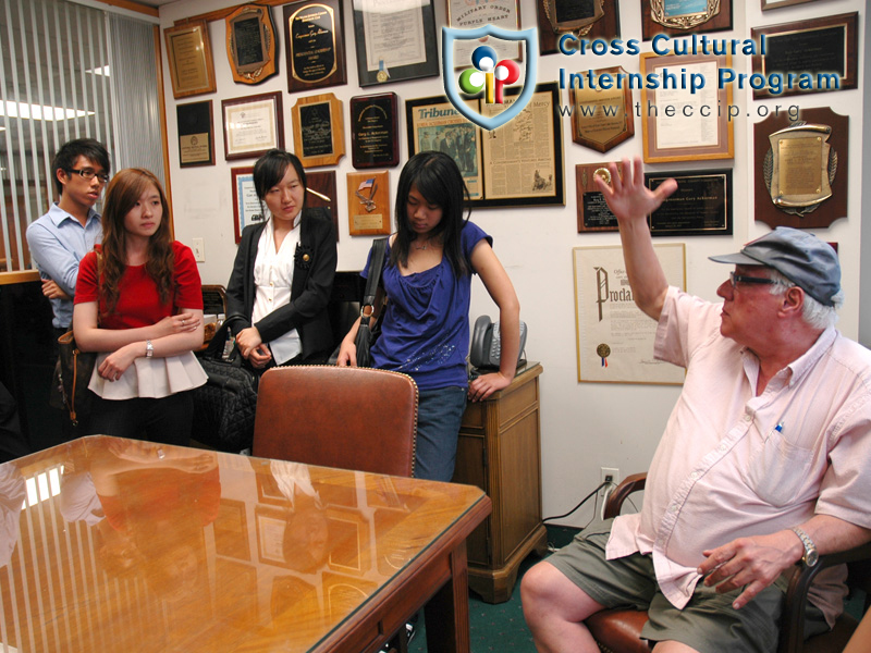 Congressman Ackerman, Attends Mets Games