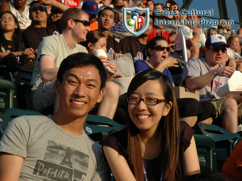 Congressman Ackerman, Attends Mets Games