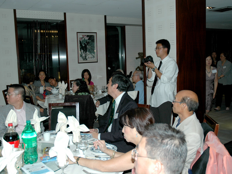 Vice-Chancellor Joseph Sung and CUHK delegation