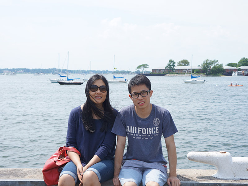 The Hong Kong Dragon Boat Festival in NY (Practice)