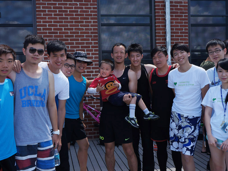 The Hong Kong Dragon Boat Festival in NY (Practice)