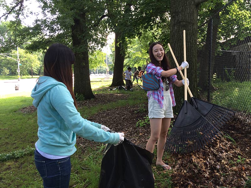 Volunteering at Cunningham Park (Session A)