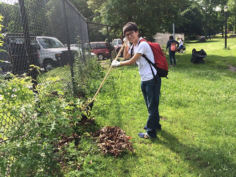 Volunteering at Cunningham Park (Session A)