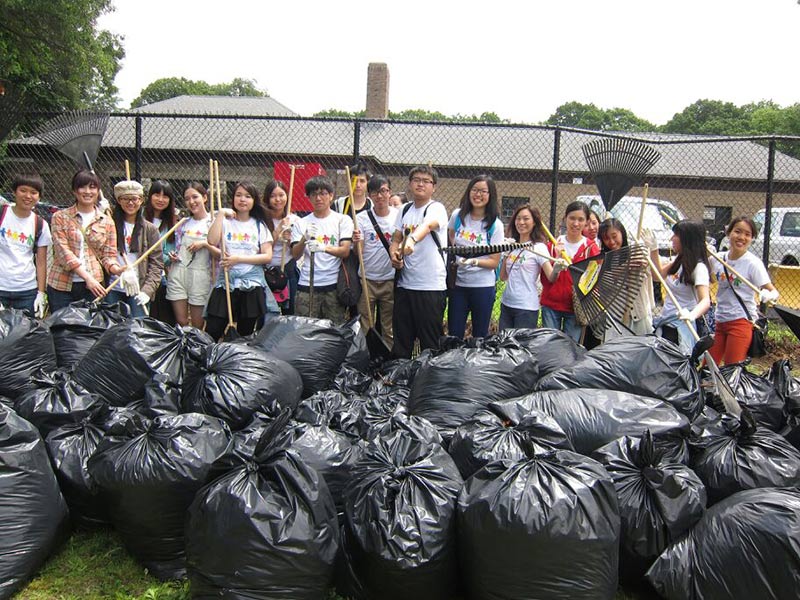 Volunteering at Cunningham Park (Session A)