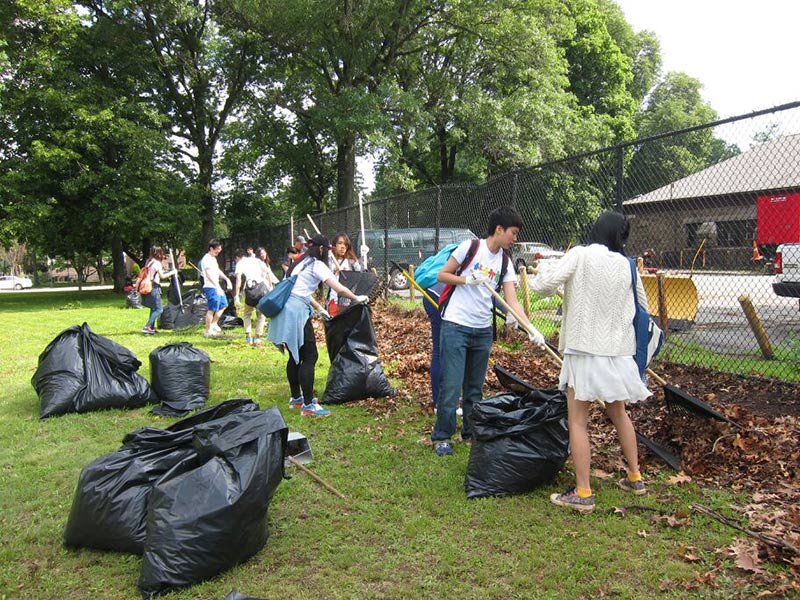 Volunteering at Cunningham Park (Session A)