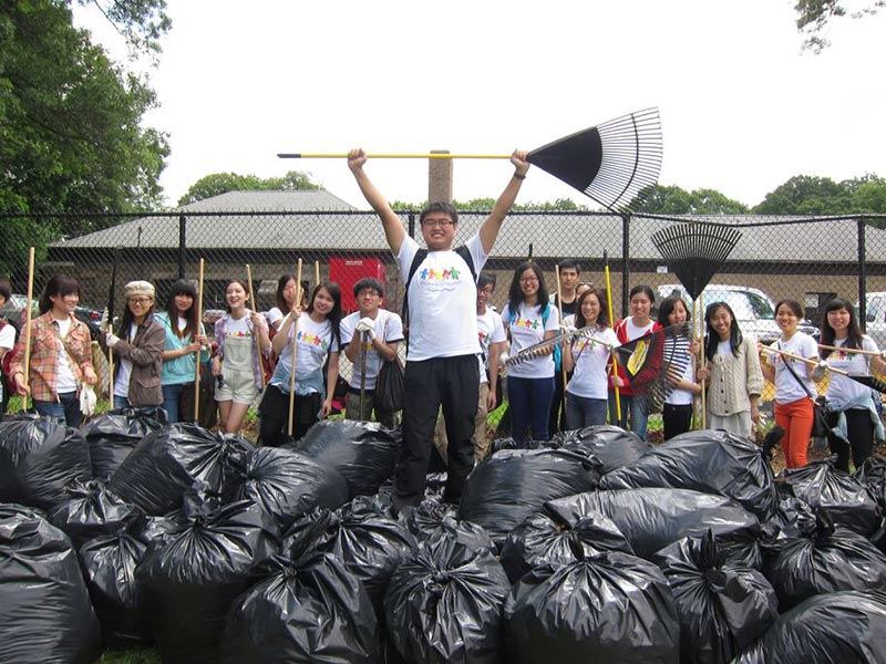 Volunteering at Cunningham Park (Session A)