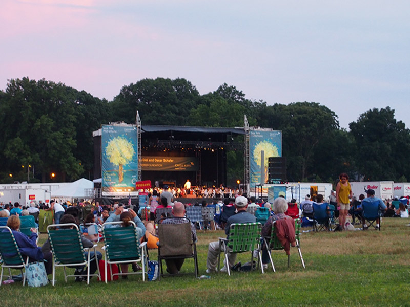 Concert and fireworks at Cunningham Park