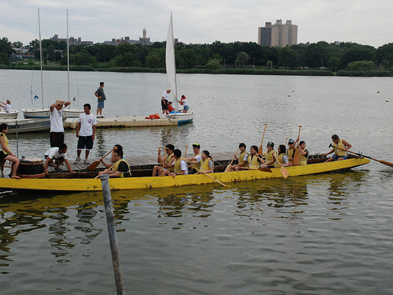 The Hong Kong Dragon Boat Festival in NY (Practice)