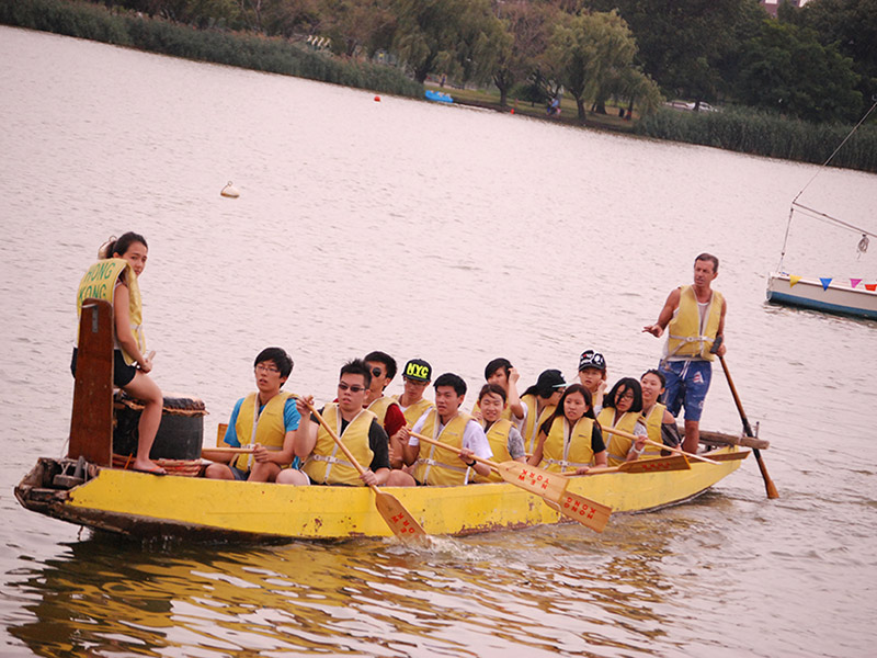 The Hong Kong Dragon Boat Festival in NY (Practice)