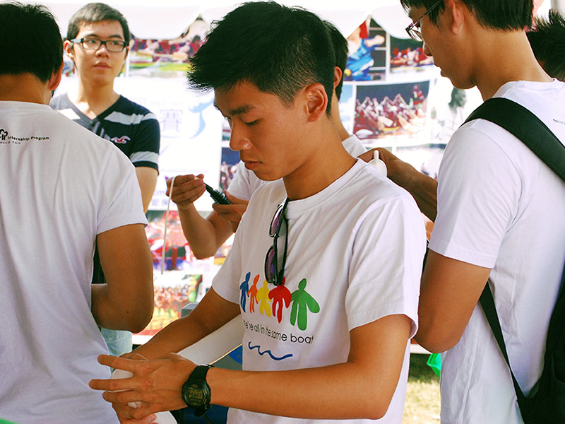 The Hong Kong Dragon Boat Festival in NY