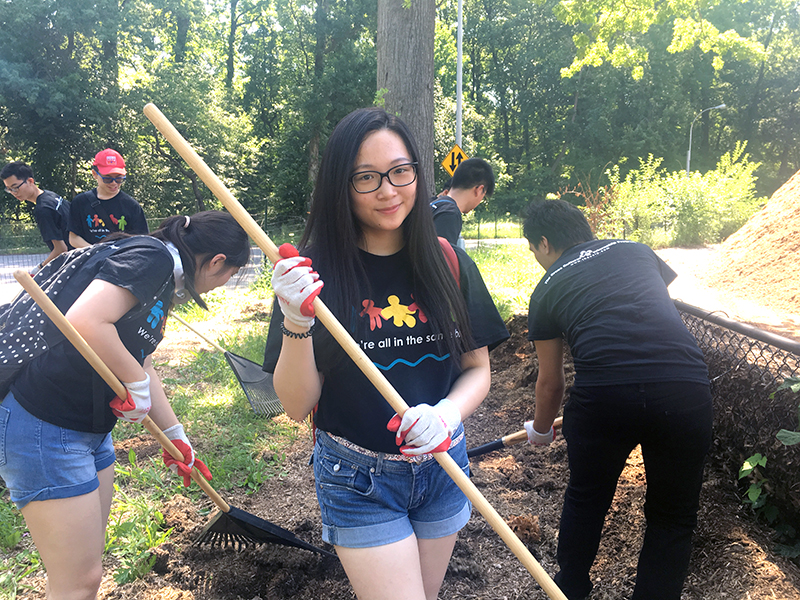 Volunteering at Cunningham Park (Session B)