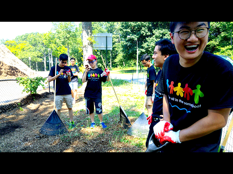 Volunteering at Cunningham Park (Session B)