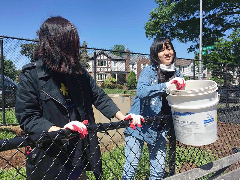 Volunteering at Cunningham Park (Session A)