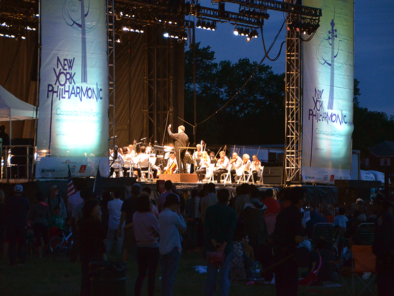 Concert and fireworks at Cunningham Park