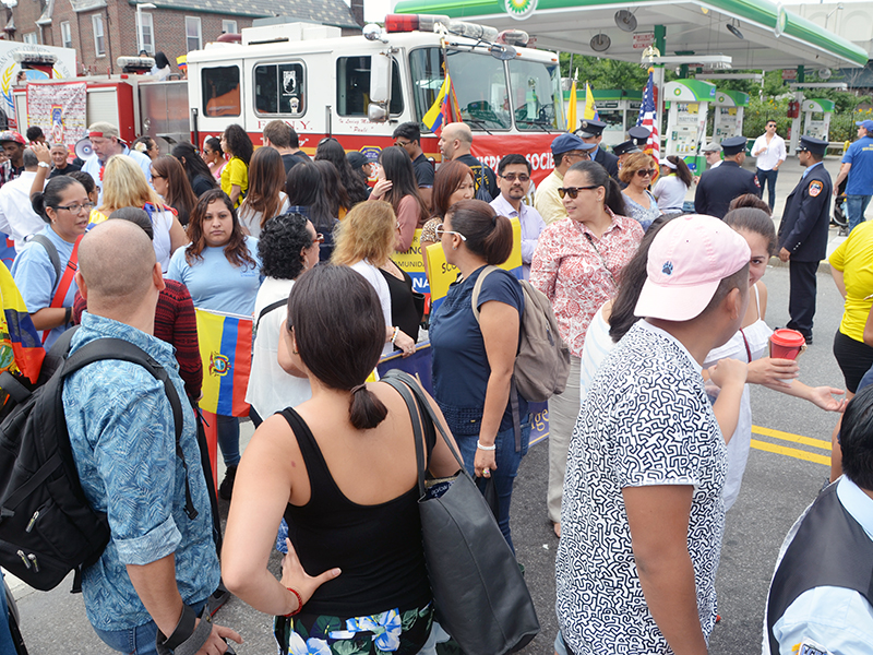 Ecuadorian Independence Day march with NYC Comptroller Stringer