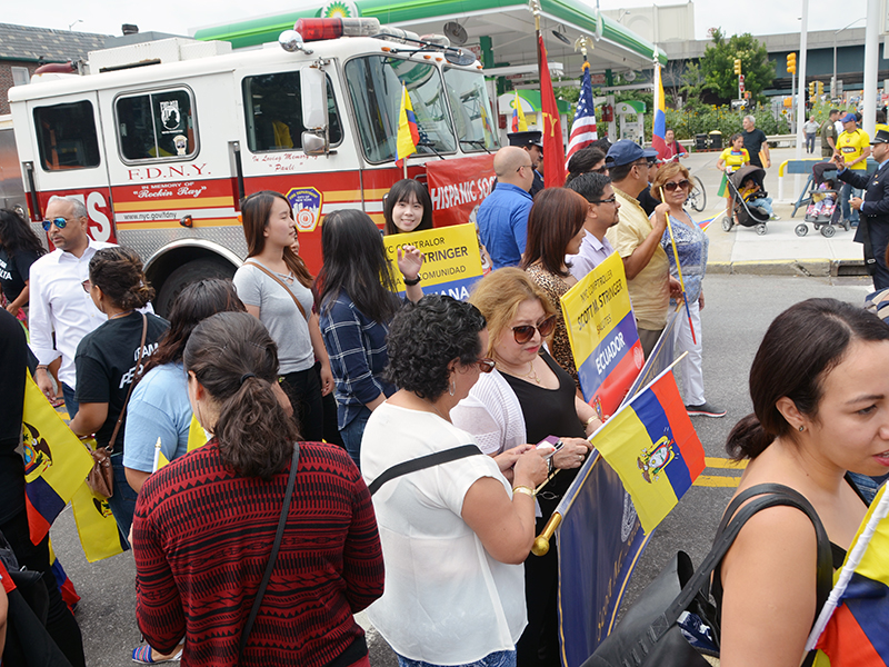 Ecuadorian Independence Day march with NYC Comptroller Stringer