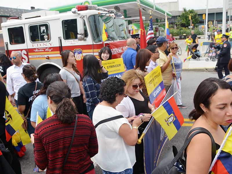 Ecuadorian Independence Day march with NYC Comptroller Stringer