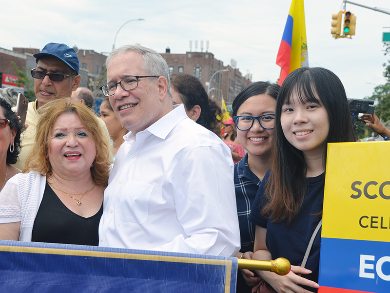 Ecuadorian Independence Day march with NYC Comptroller Stringer