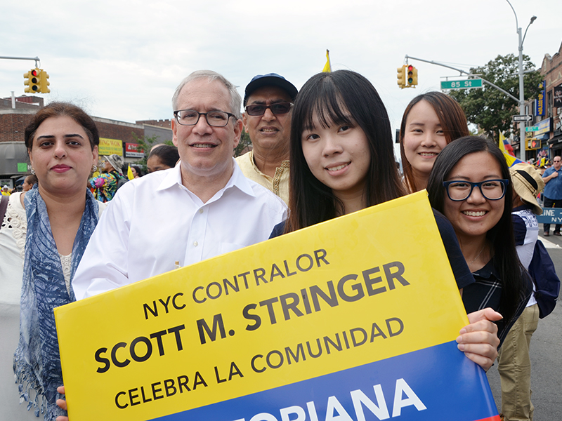 Ecuadorian Independence Day march with NYC Comptroller Stringer