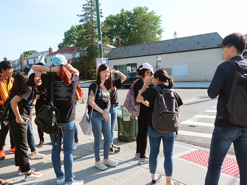 Volunteering at Cunningham Park (Session A)