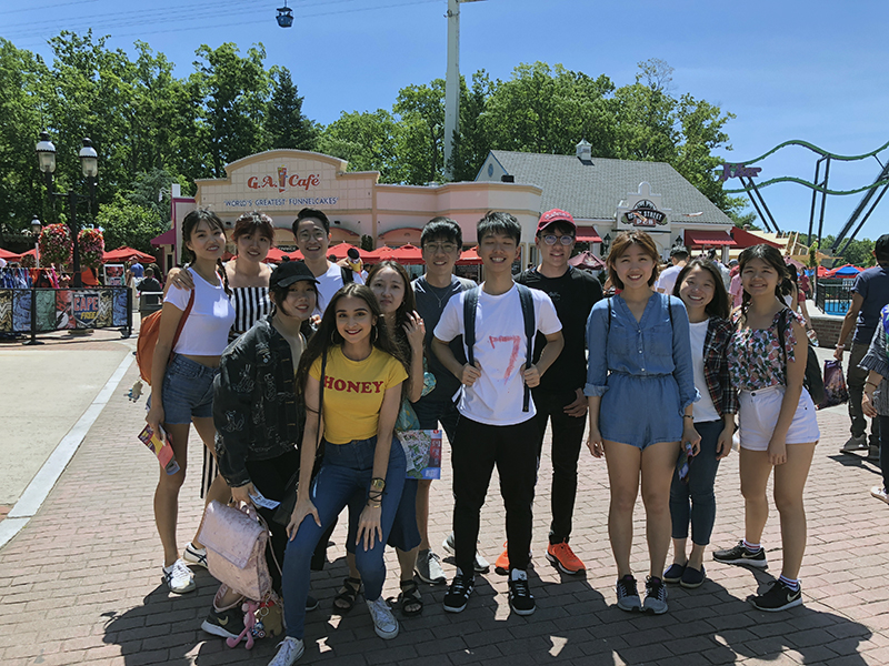 Six Flags