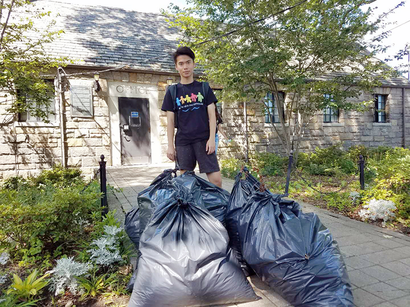 Volunteering at Cunningham Park (Session B)