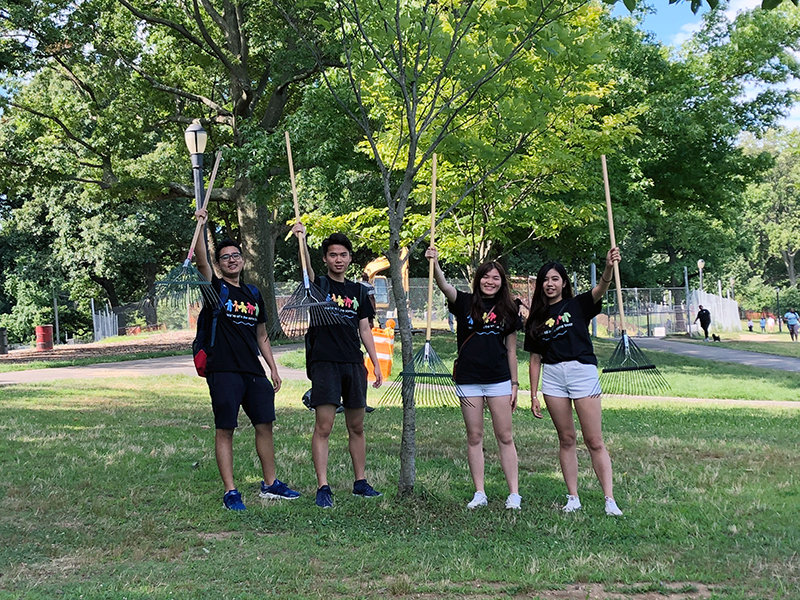 Volunteering at Cunningham Park (Session B)