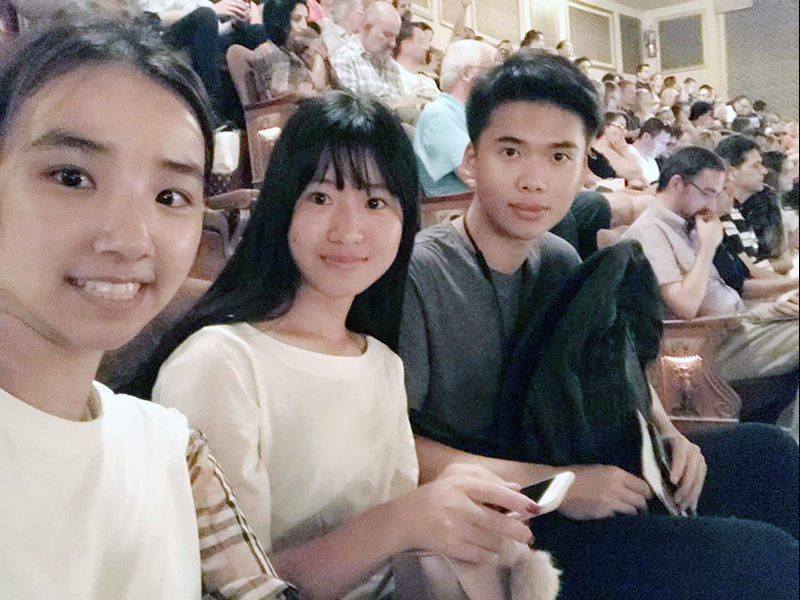 Broadway show (The Phantom of the Opera)