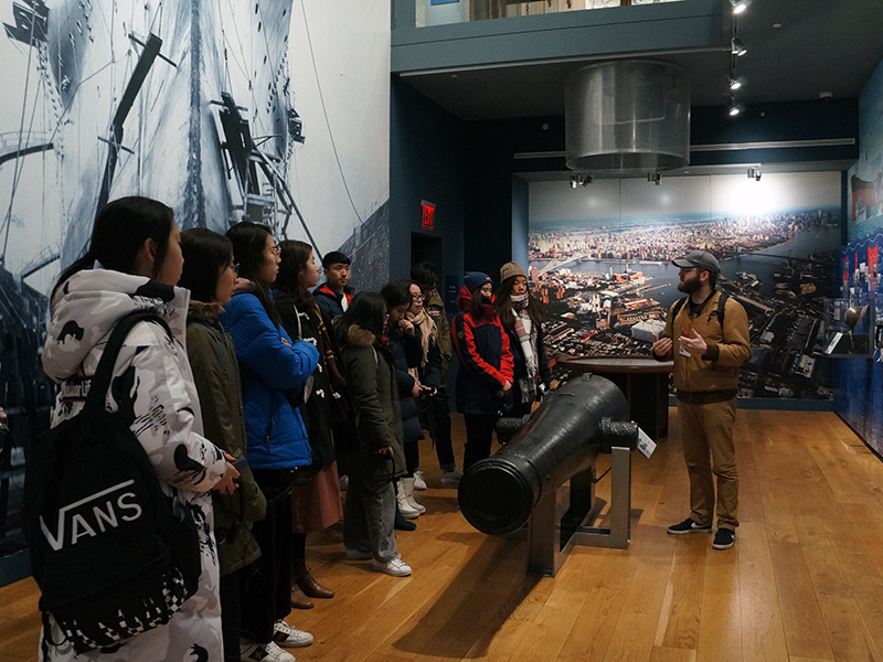 Brooklyn Navy Yard: New Lab Tour