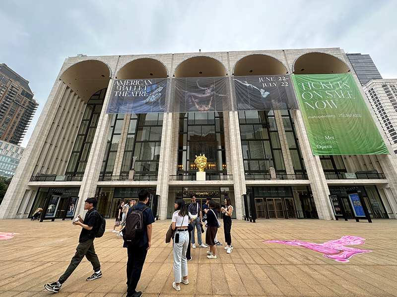 Exploring the Artistic Wonders of Lincoln Center